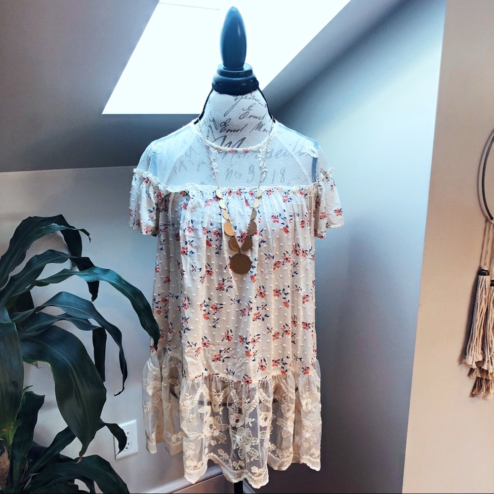 ALTAR’D STATE ✨ Lace Tunic